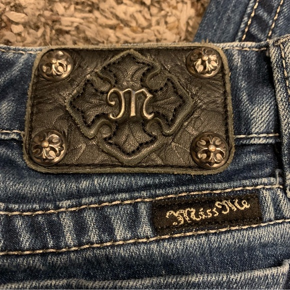 Women’s Miss Me Jeans - Picture 4 of 10